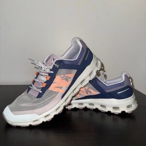 On Cloud Cloudvista Running Shoes Glacier Navy - size 10